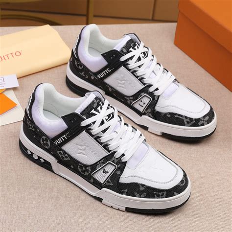 are replica shoes good quality|what is a replica sneakers.